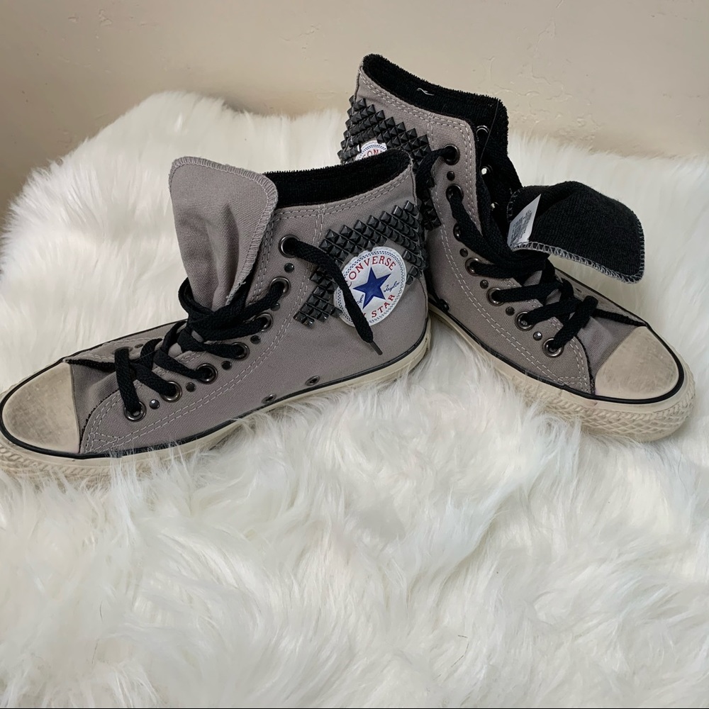Chuck Taylor studded all-star high tops - Size 7